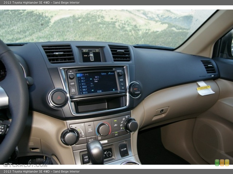 Sand Beige Interior Dashboard for the 2013 Toyota Highlander SE 4WD #71523526