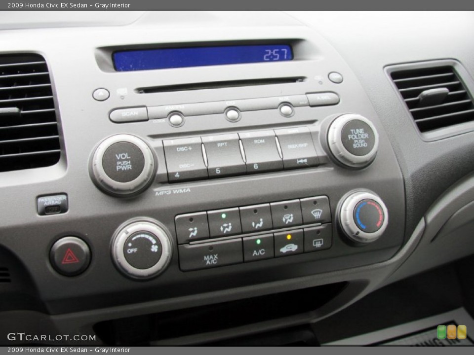 Gray Interior Controls for the 2009 Honda Civic EX Sedan #71524730