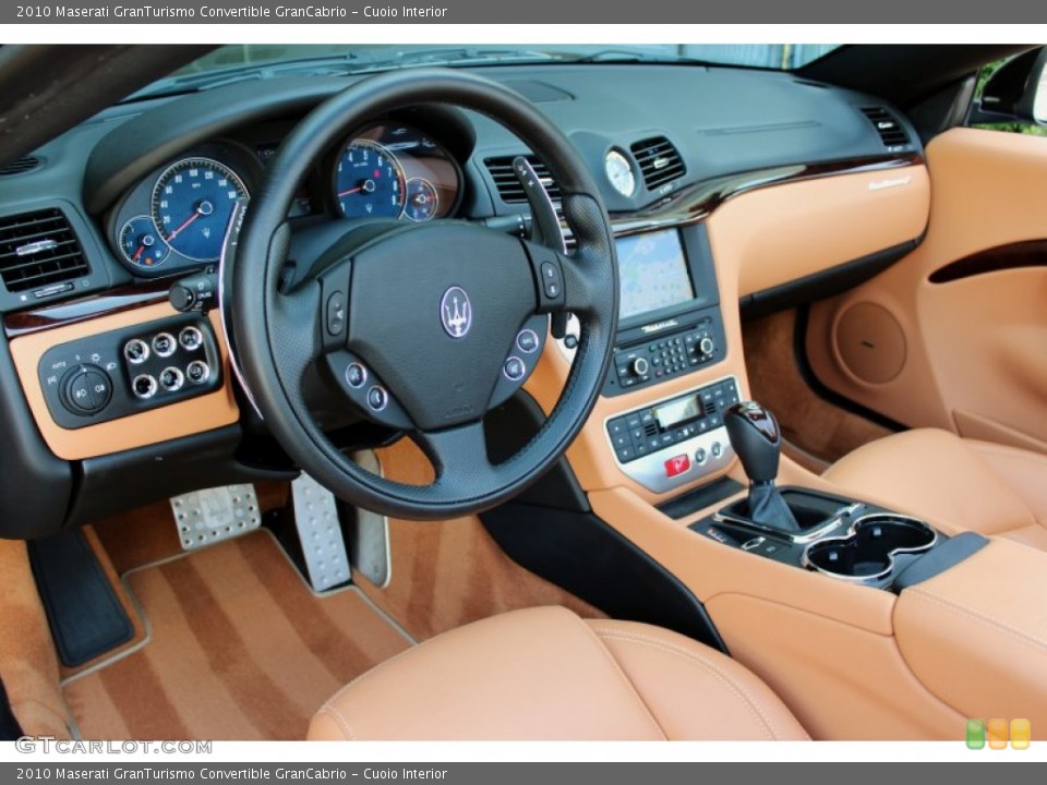Cuoio 2010 Maserati GranTurismo Convertible Interiors