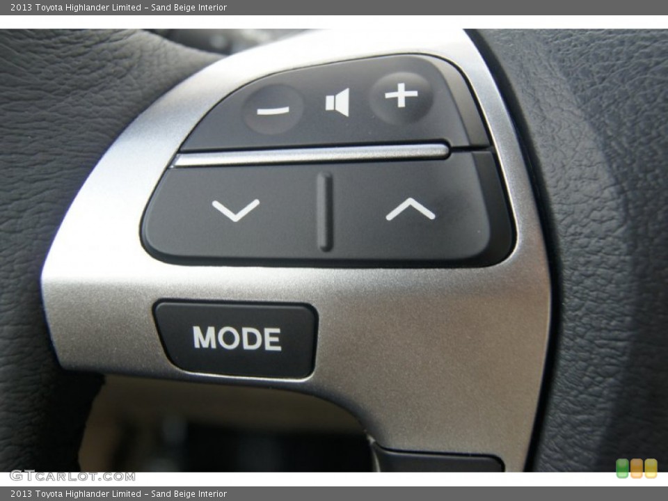 Sand Beige Interior Controls for the 2013 Toyota Highlander Limited #71536846