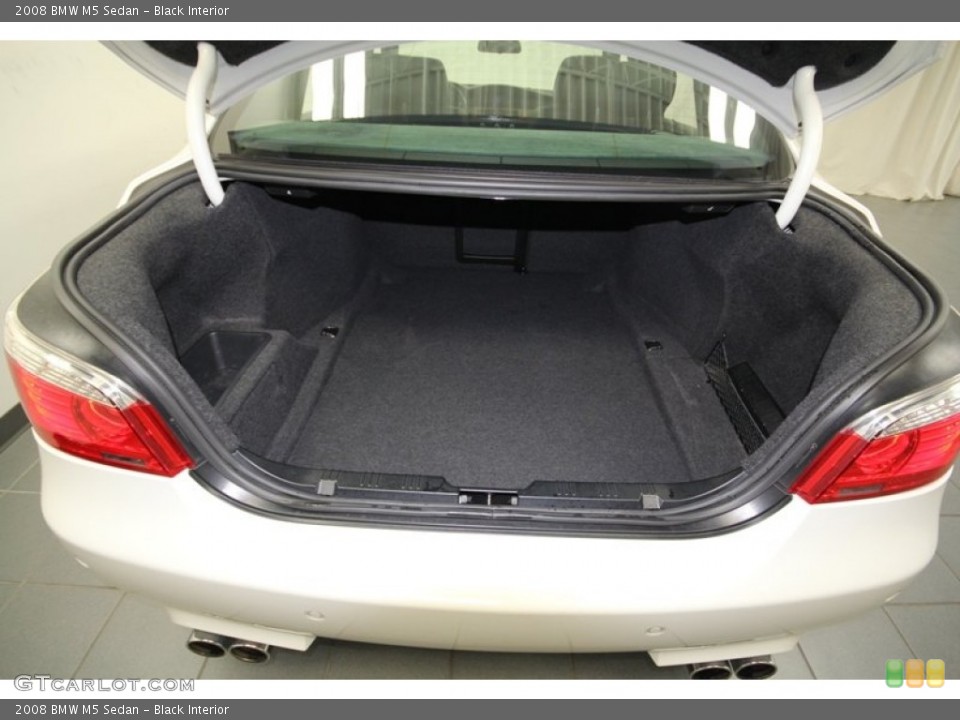Black Interior Trunk for the 2008 BMW M5 Sedan #71539016