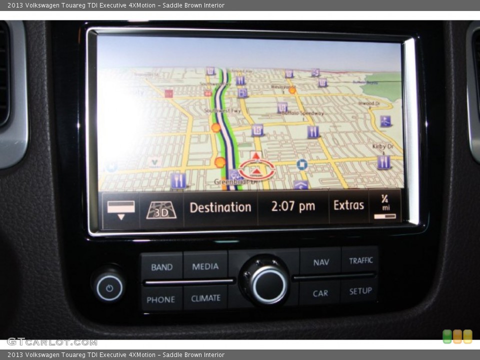 Saddle Brown Interior Navigation for the 2013 Volkswagen Touareg TDI Executive 4XMotion #71553612