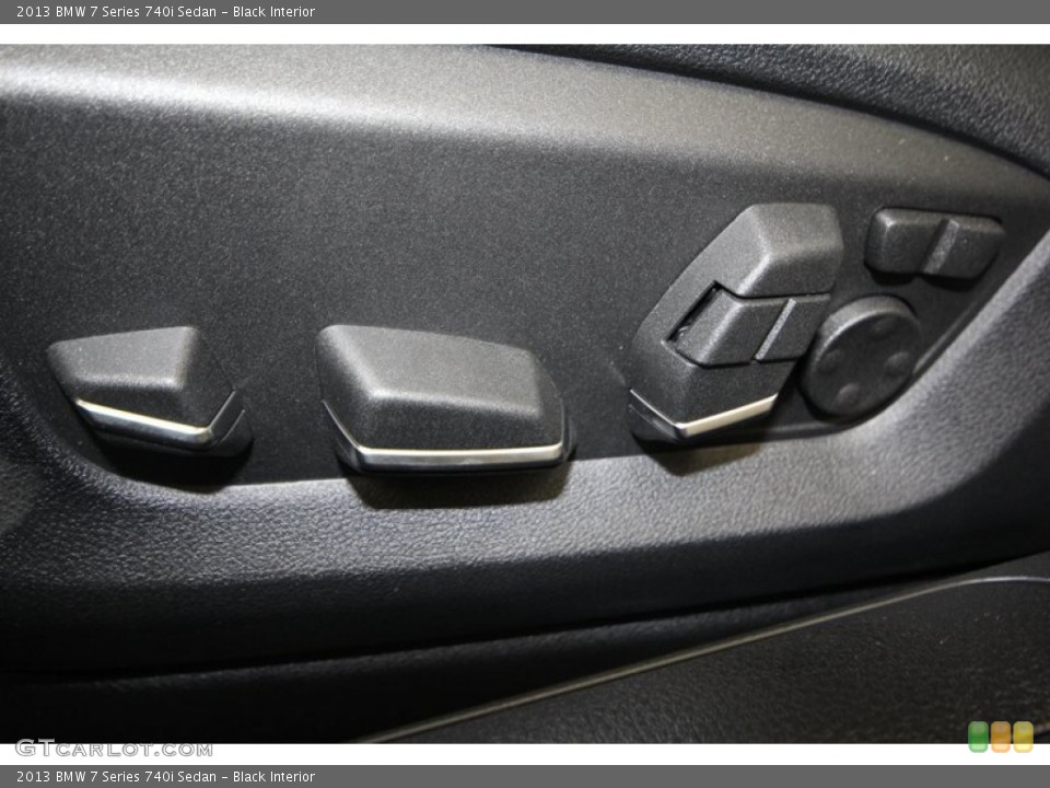 Black Interior Controls for the 2013 BMW 7 Series 740i Sedan #71553673