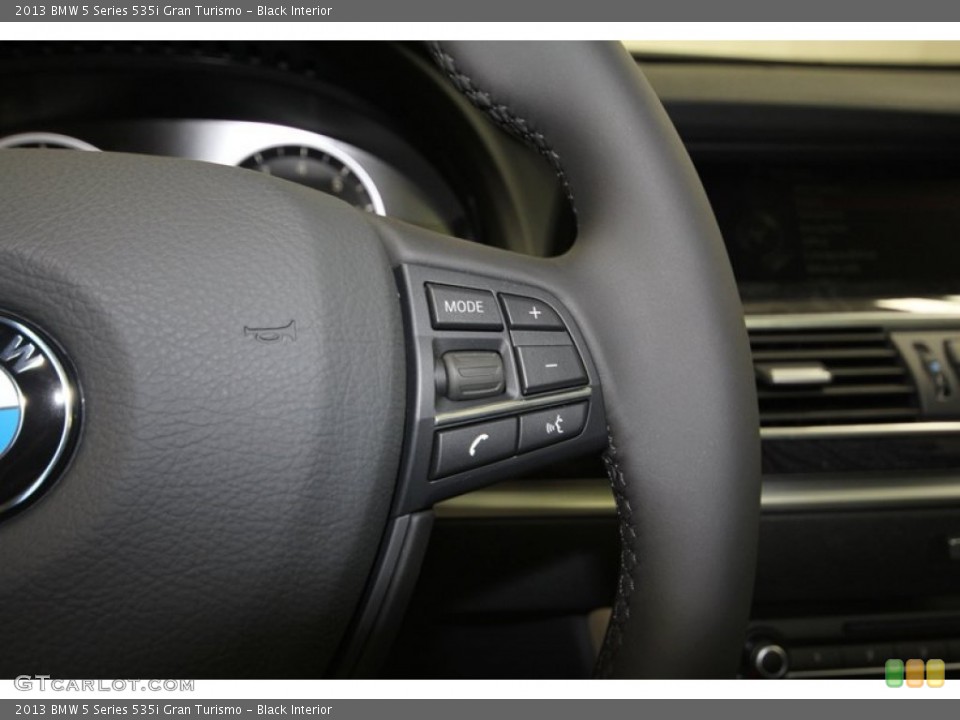 Black Interior Controls for the 2013 BMW 5 Series 535i Gran Turismo #71554519