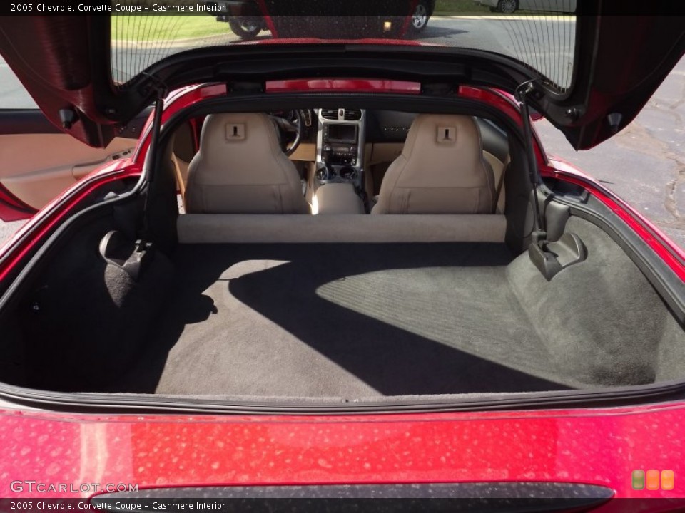 Cashmere Interior Trunk for the 2005 Chevrolet Corvette Coupe #71556430