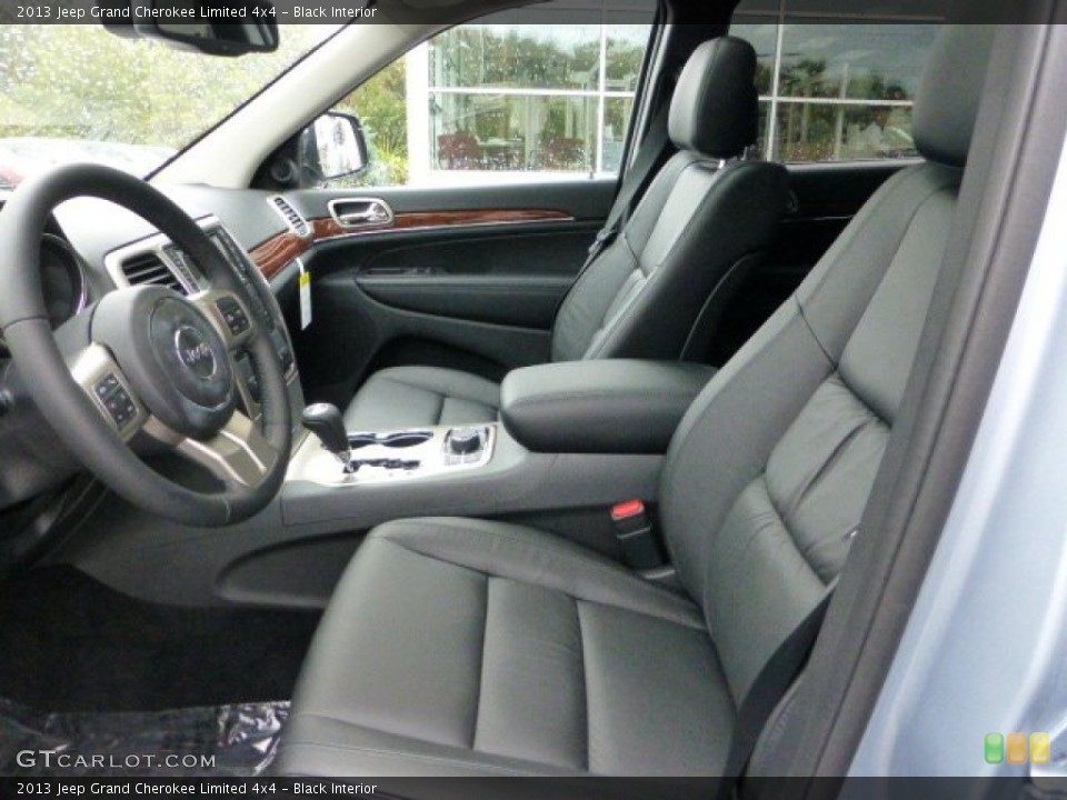 Black Interior Photo for the 2013 Jeep Grand Cherokee Limited 4x4 #71565793
