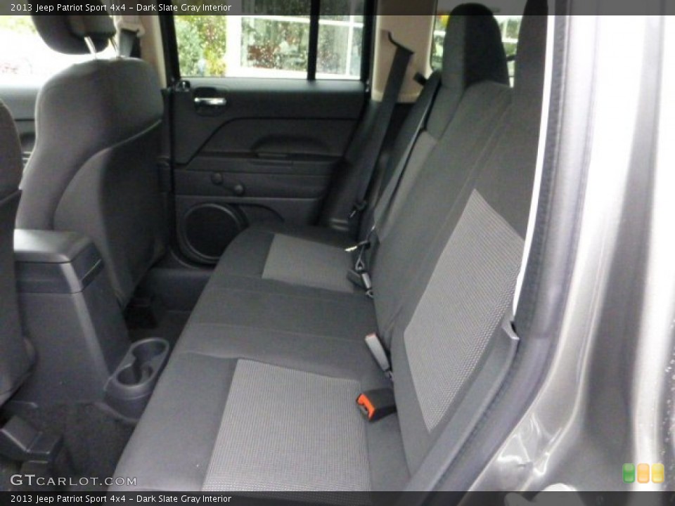 Dark Slate Gray Interior Photo for the 2013 Jeep Patriot Sport 4x4 #71565967