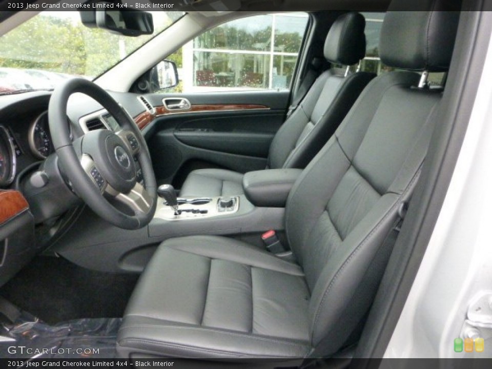 Black Interior Photo for the 2013 Jeep Grand Cherokee Limited 4x4 #71567673