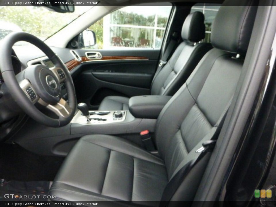 Black Interior Photo for the 2013 Jeep Grand Cherokee Limited 4x4 #71568352