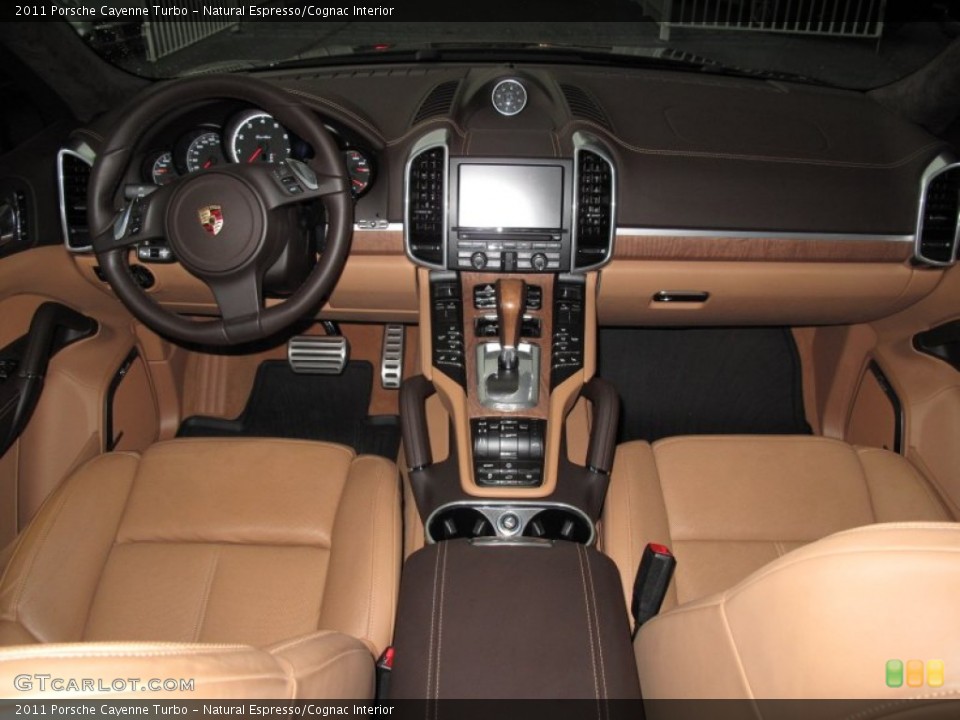 Natural Espresso/Cognac Interior Photo for the 2011 Porsche Cayenne Turbo #71576090