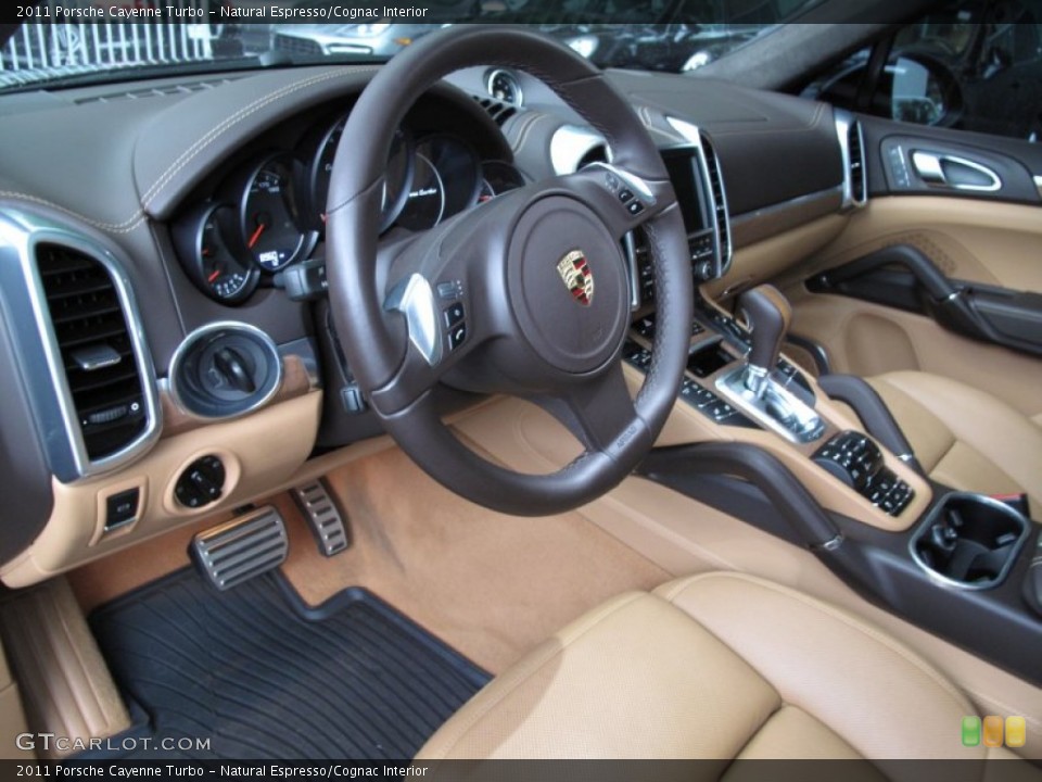 Natural Espresso/Cognac Interior Prime Interior for the 2011 Porsche Cayenne Turbo #71576150