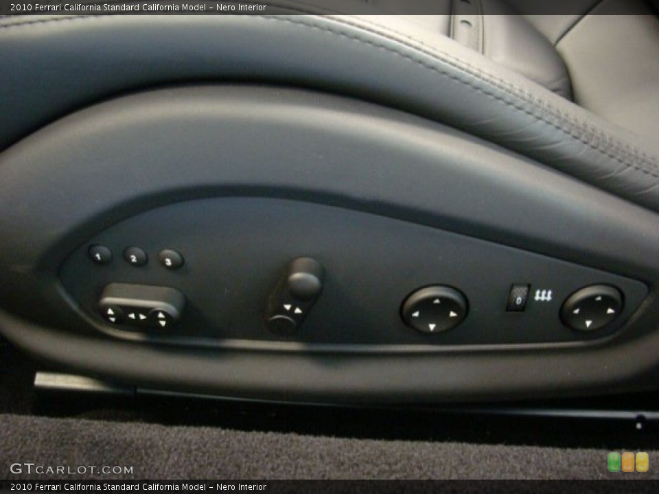 Nero Interior Controls for the 2010 Ferrari California  #71580239
