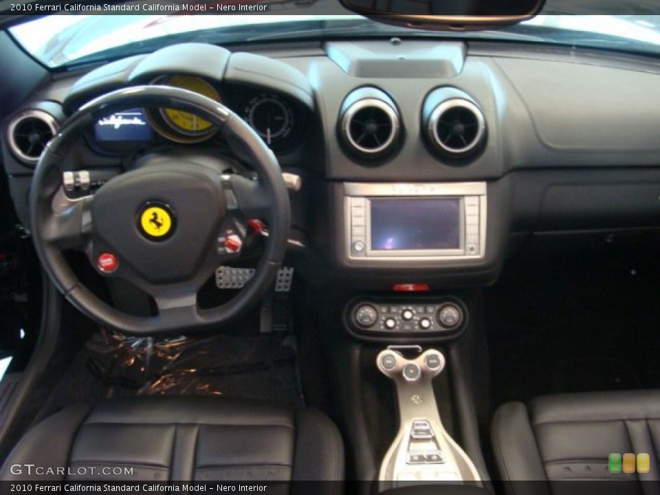 Nero Interior Dashboard for the 2010 Ferrari California  #71580248
