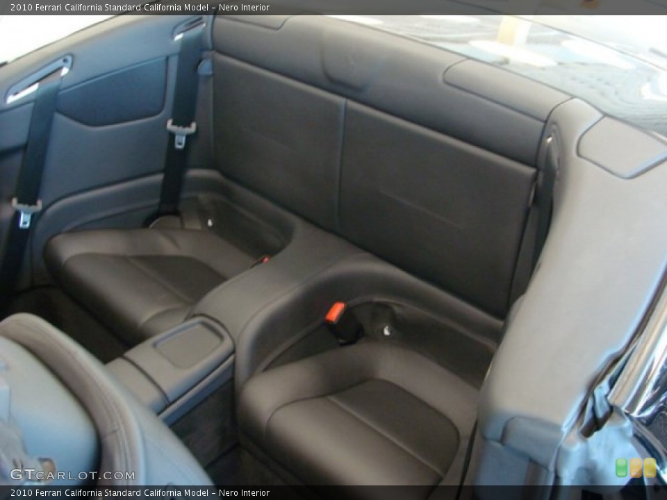 Nero Interior Rear Seat for the 2010 Ferrari California  #71580329