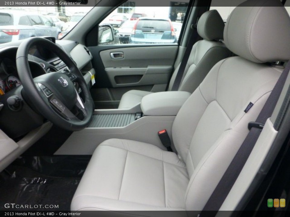 Gray Interior Photo for the 2013 Honda Pilot EX-L 4WD #71594454