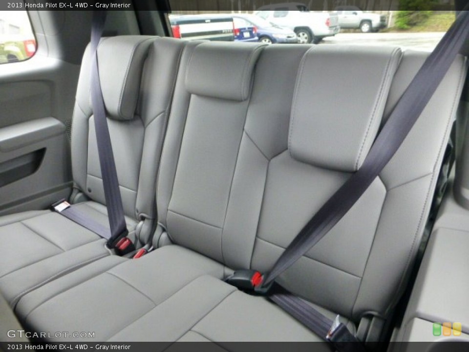 Gray Interior Rear Seat for the 2013 Honda Pilot EX-L 4WD #71594472