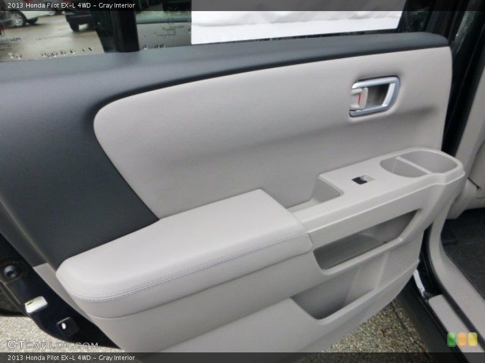 Gray Interior Door Panel for the 2013 Honda Pilot EX-L 4WD #71594490
