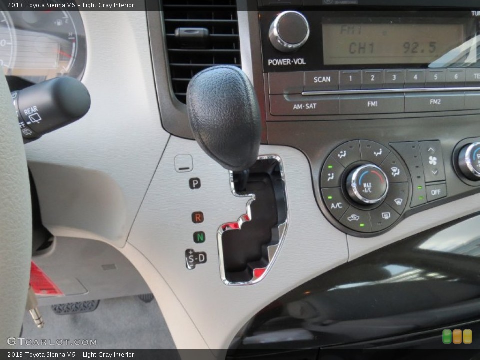 Light Gray Interior Transmission for the 2013 Toyota Sienna V6 #71608041