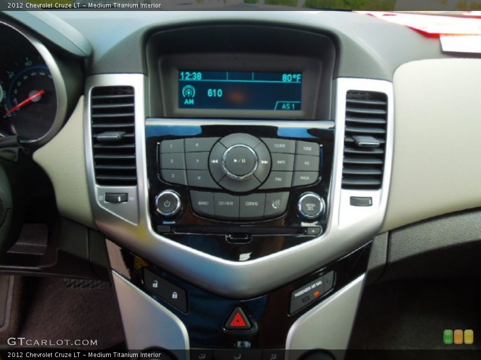 Medium Titanium Interior Controls for the 2012 Chevrolet Cruze LT #71608274