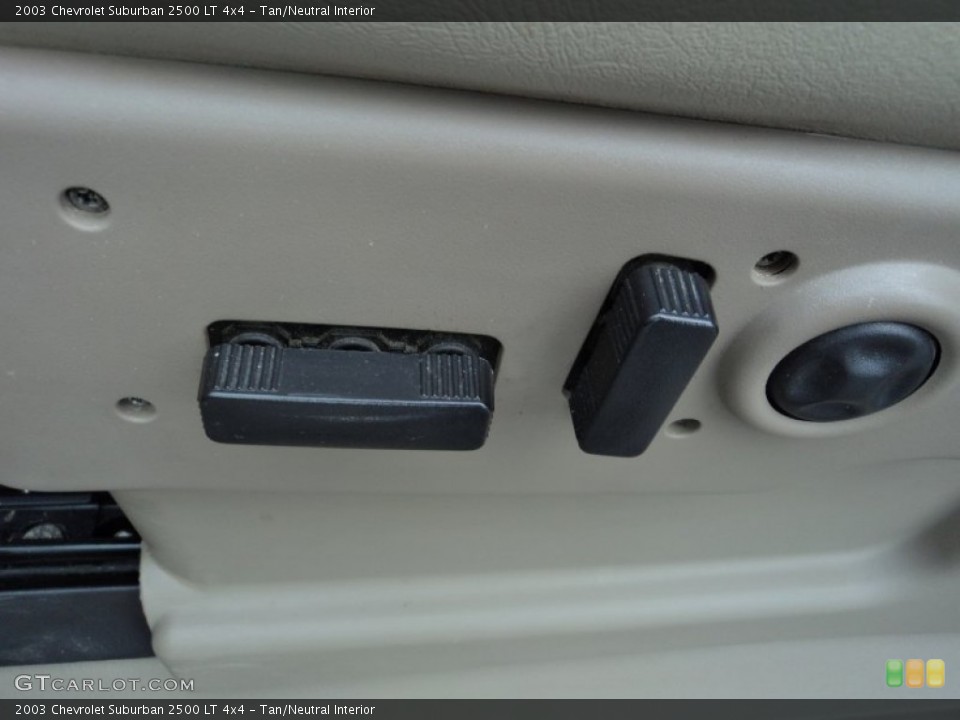 Tan/Neutral Interior Controls for the 2003 Chevrolet Suburban 2500 LT 4x4 #71610993