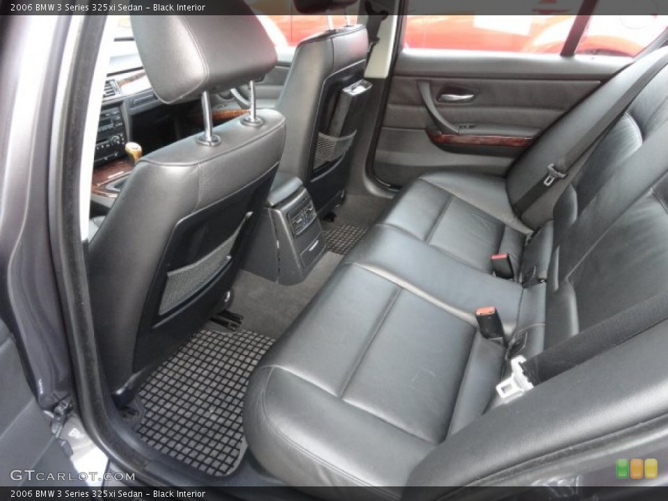 Black Interior Rear Seat for the 2006 BMW 3 Series 325xi Sedan #71615407