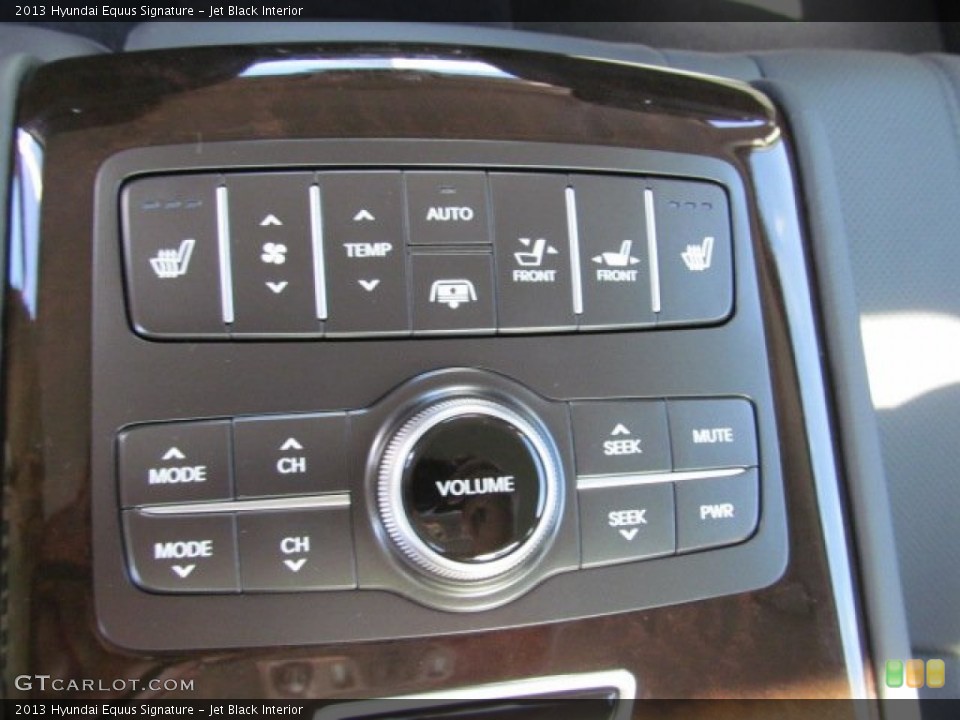 Jet Black Interior Controls for the 2013 Hyundai Equus Signature #71616260
