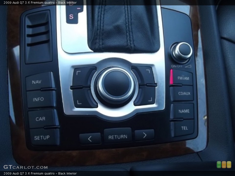 Black Interior Controls for the 2009 Audi Q7 3.6 Premium quattro #71617974