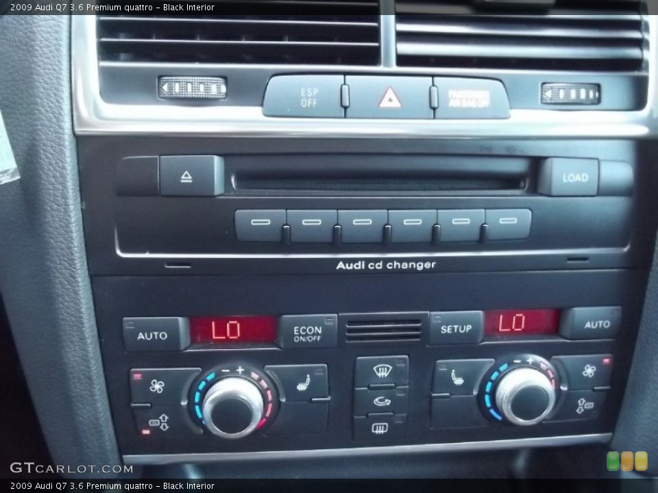 Black Interior Controls for the 2009 Audi Q7 3.6 Premium quattro #71618004