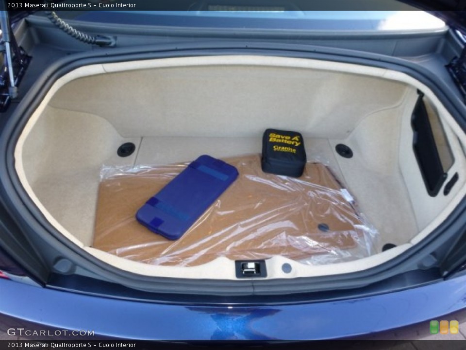 Cuoio Interior Trunk for the 2013 Maserati Quattroporte S #71618820