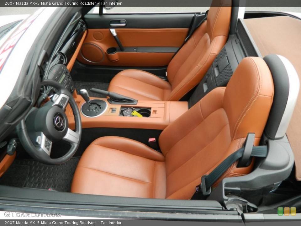 Tan Interior Photo for the 2007 Mazda MX-5 Miata Grand Touring Roadster #71644396