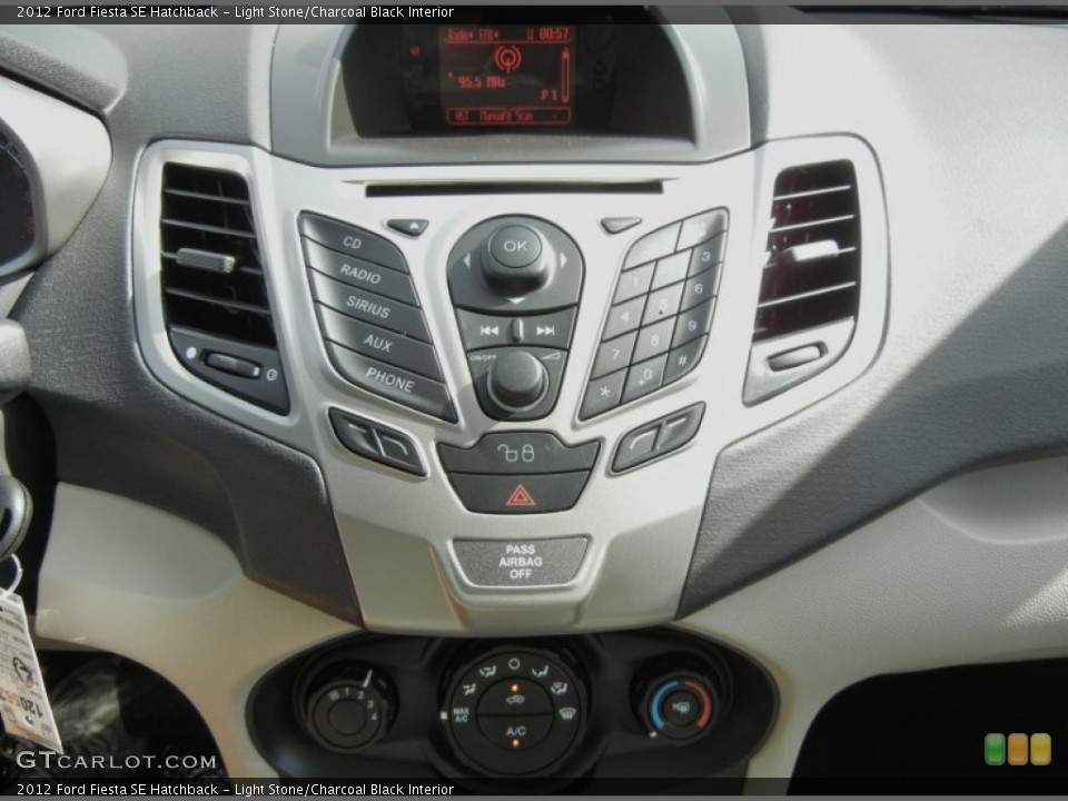 Light Stone/Charcoal Black Interior Controls for the 2012 Ford Fiesta SE Hatchback #71647690