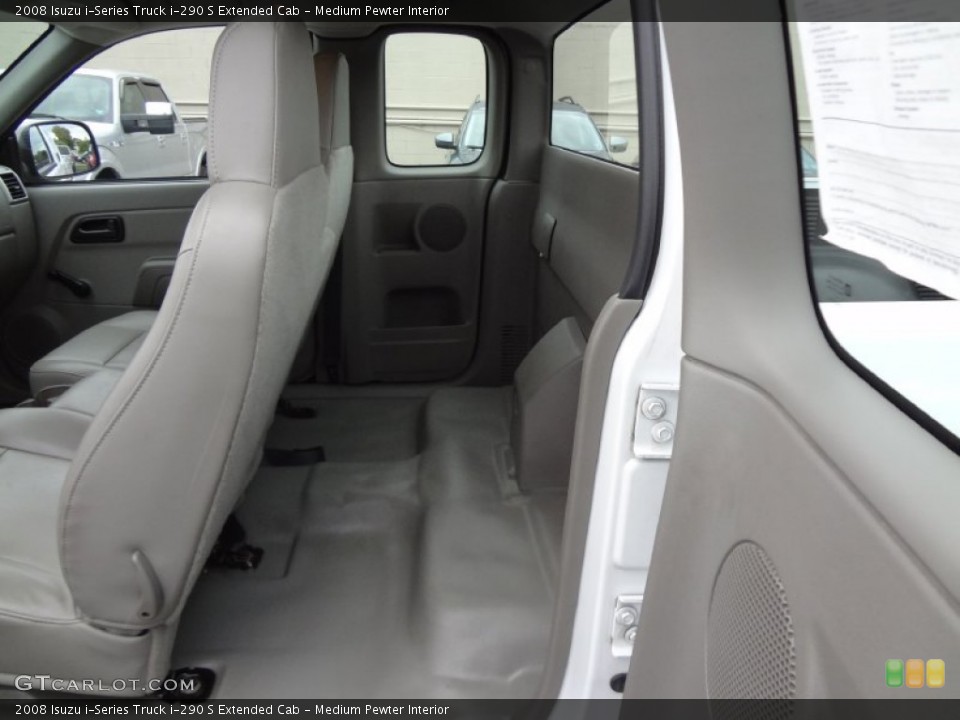 Medium Pewter Interior Photo for the 2008 Isuzu i-Series Truck i-290 S Extended Cab #71661034
