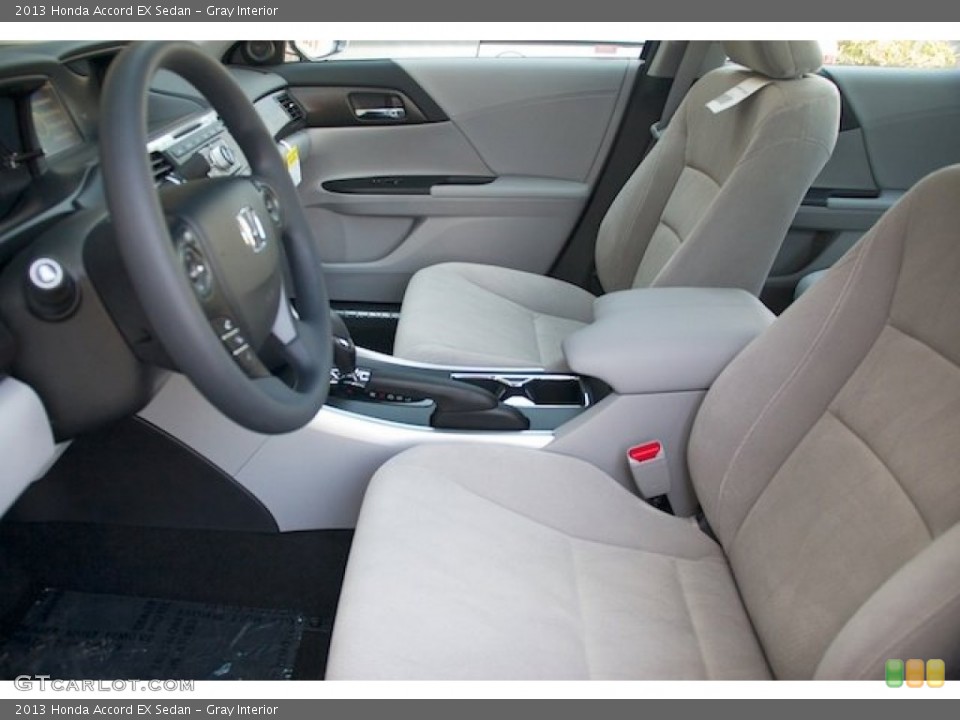 Gray Interior Photo for the 2013 Honda Accord EX Sedan #71664550