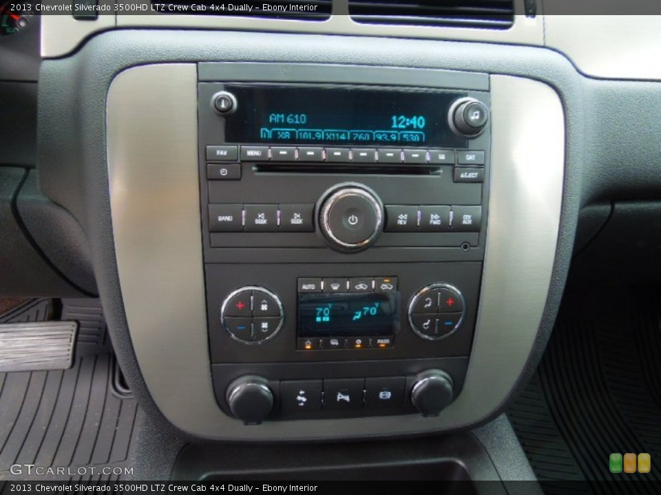 Ebony Interior Controls for the 2013 Chevrolet Silverado 3500HD LTZ Crew Cab 4x4 Dually #71672716