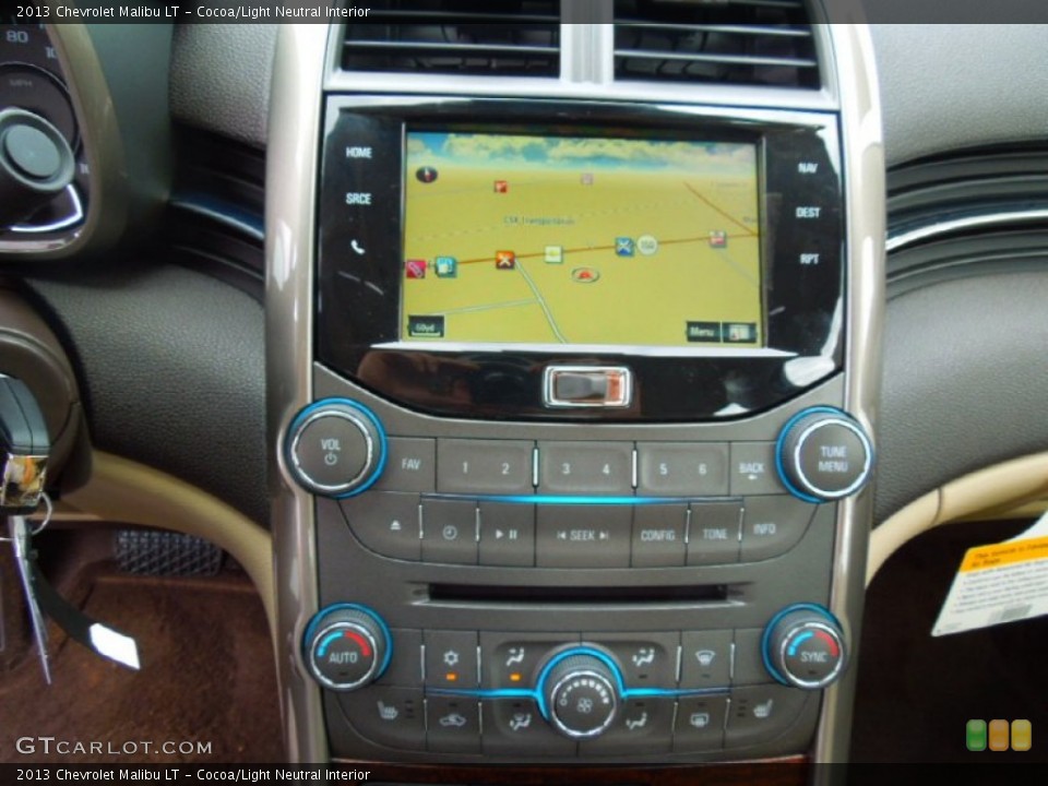 Cocoa/Light Neutral Interior Controls for the 2013 Chevrolet Malibu LT #71673790
