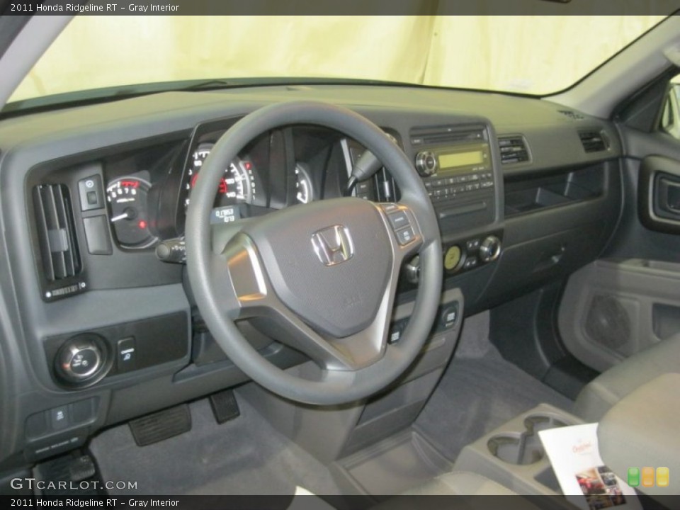 Gray Interior Photo for the 2011 Honda Ridgeline RT #71677969