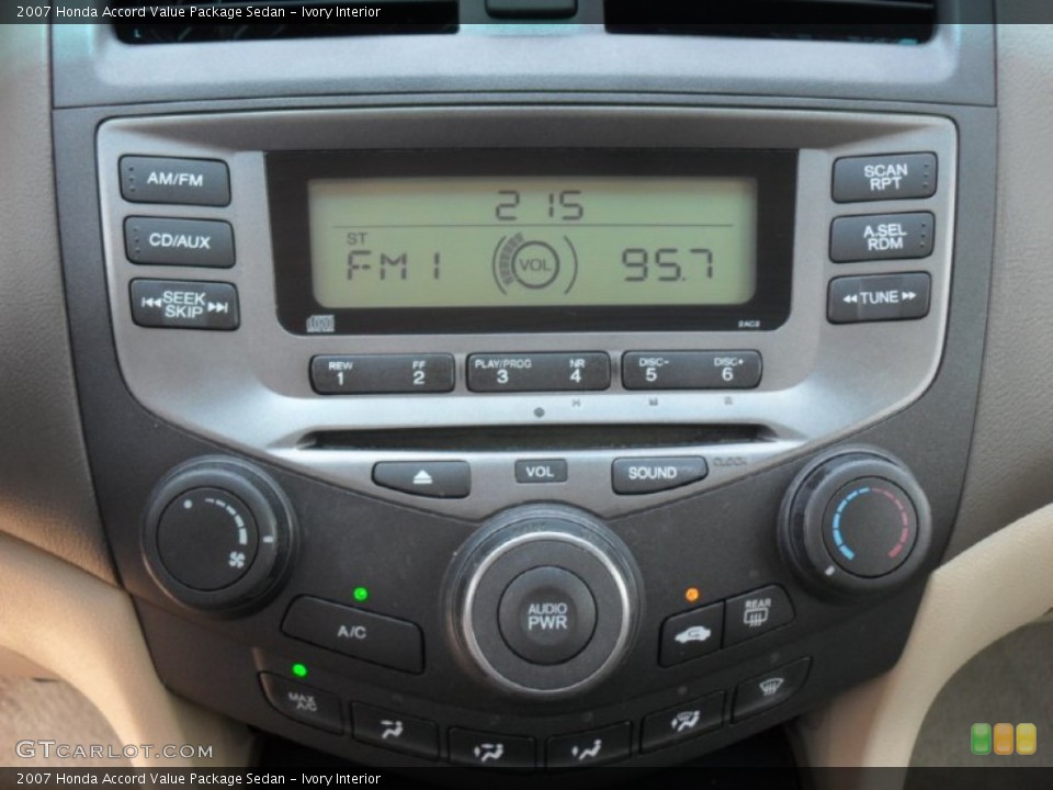 Ivory Interior Controls for the 2007 Honda Accord Value Package Sedan #71683889