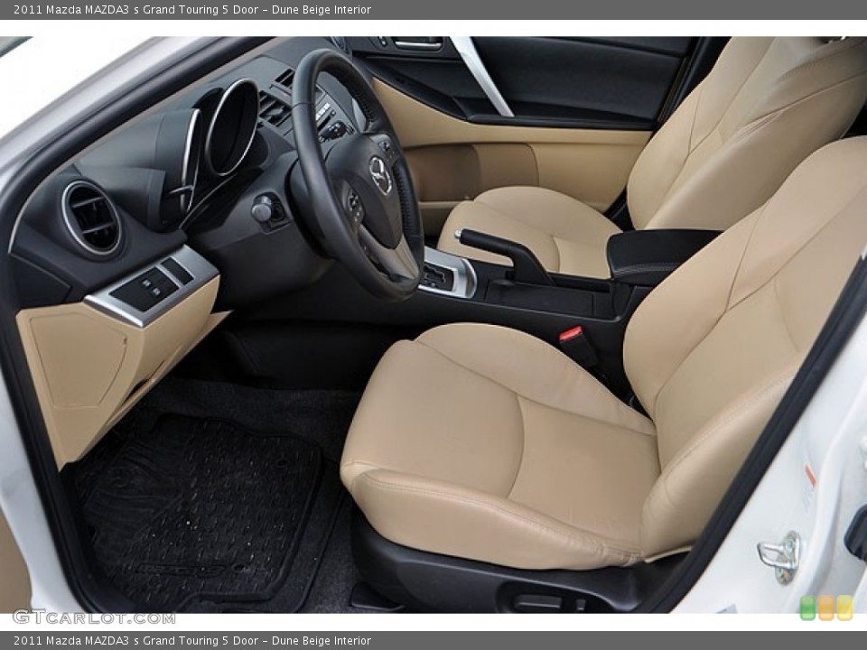 Dune Beige Interior Photo for the 2011 Mazda MAZDA3 s Grand Touring 5 Door #71689801