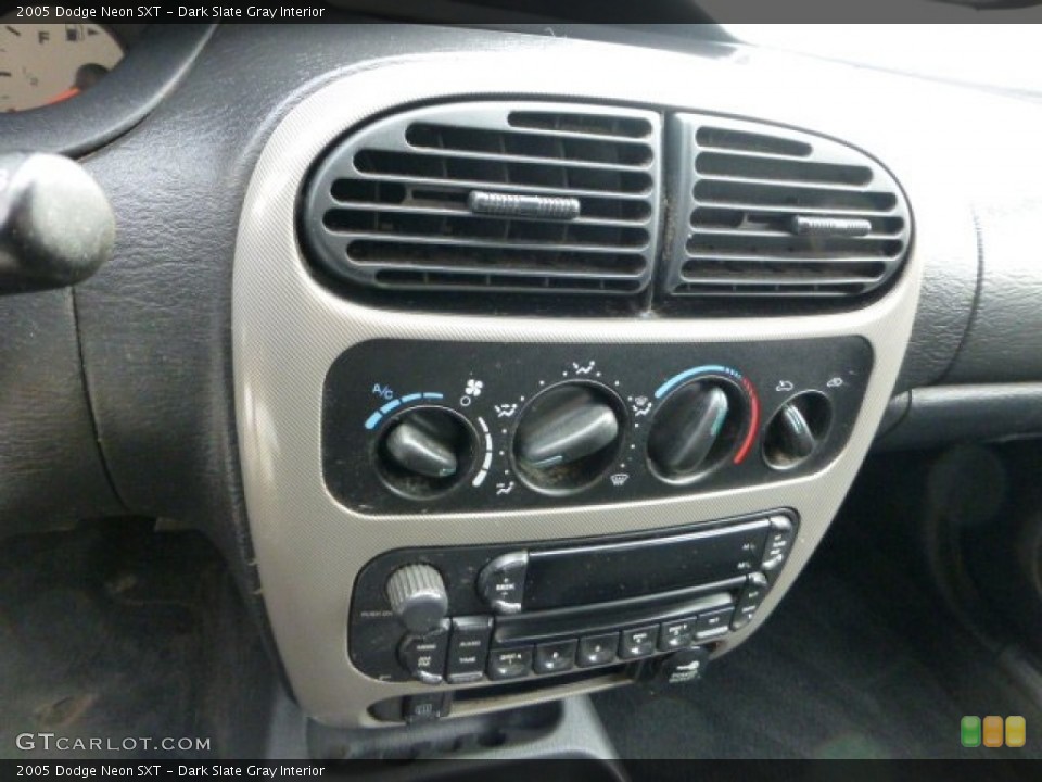 Dark Slate Gray Interior Controls for the 2005 Dodge Neon SXT #71689897