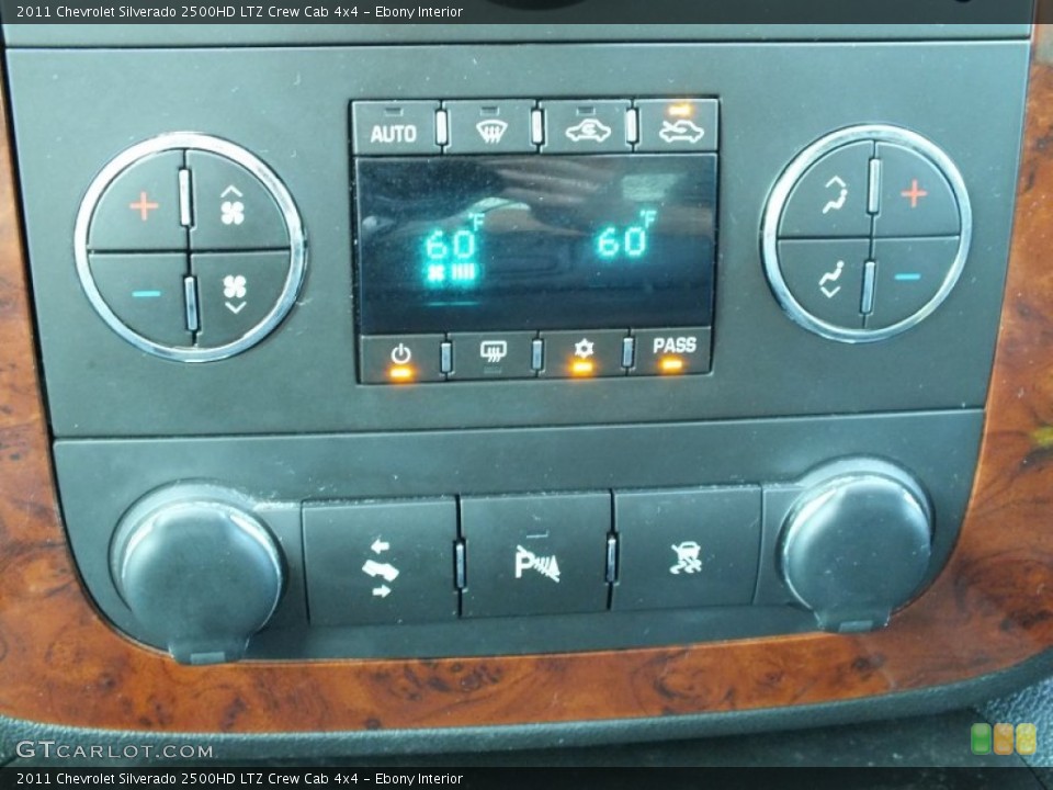Ebony Interior Controls for the 2011 Chevrolet Silverado 2500HD LTZ Crew Cab 4x4 #71695309