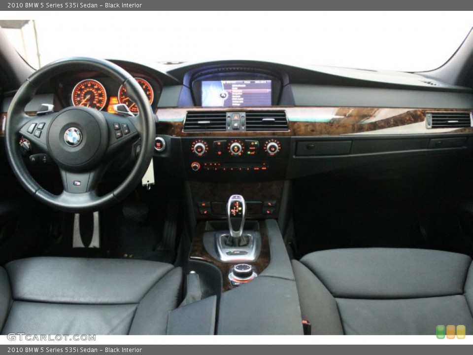 Black Interior Dashboard for the 2010 BMW 5 Series 535i Sedan #71702797