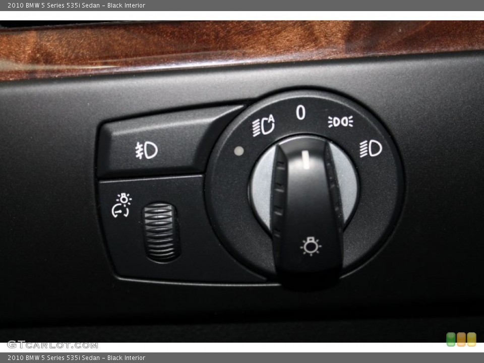 Black Interior Controls for the 2010 BMW 5 Series 535i Sedan #71702920
