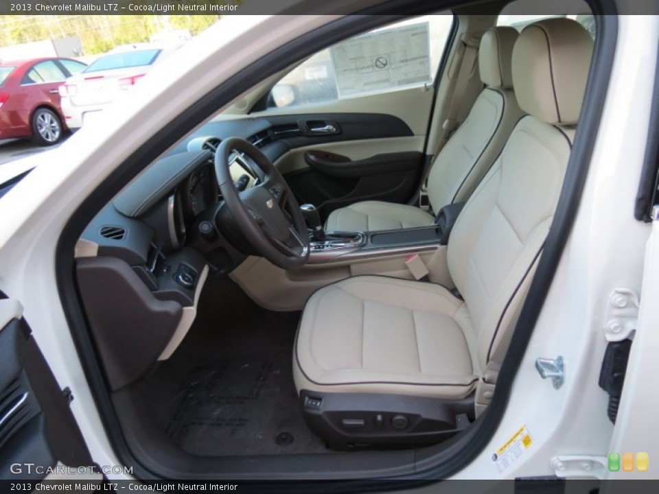 Cocoa/Light Neutral Interior Photo for the 2013 Chevrolet Malibu LTZ #71709805