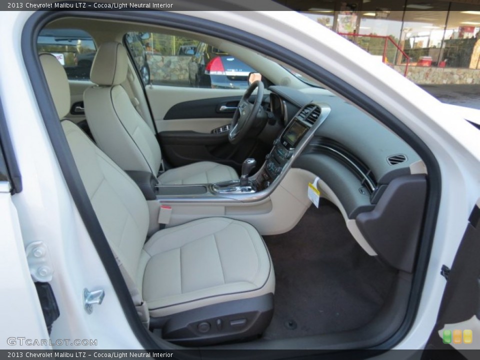 Cocoa/Light Neutral Interior Photo for the 2013 Chevrolet Malibu LTZ #71709831