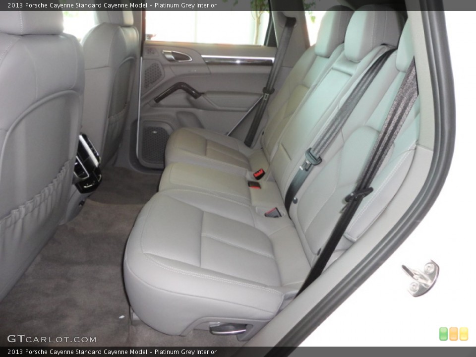 Platinum Grey Interior Photo for the 2013 Porsche Cayenne  #71712706
