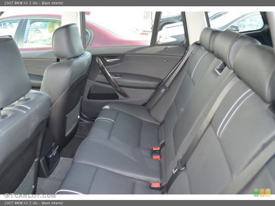 Black Interior Rear Seat for the 2007 BMW X3 3.0si #71714623