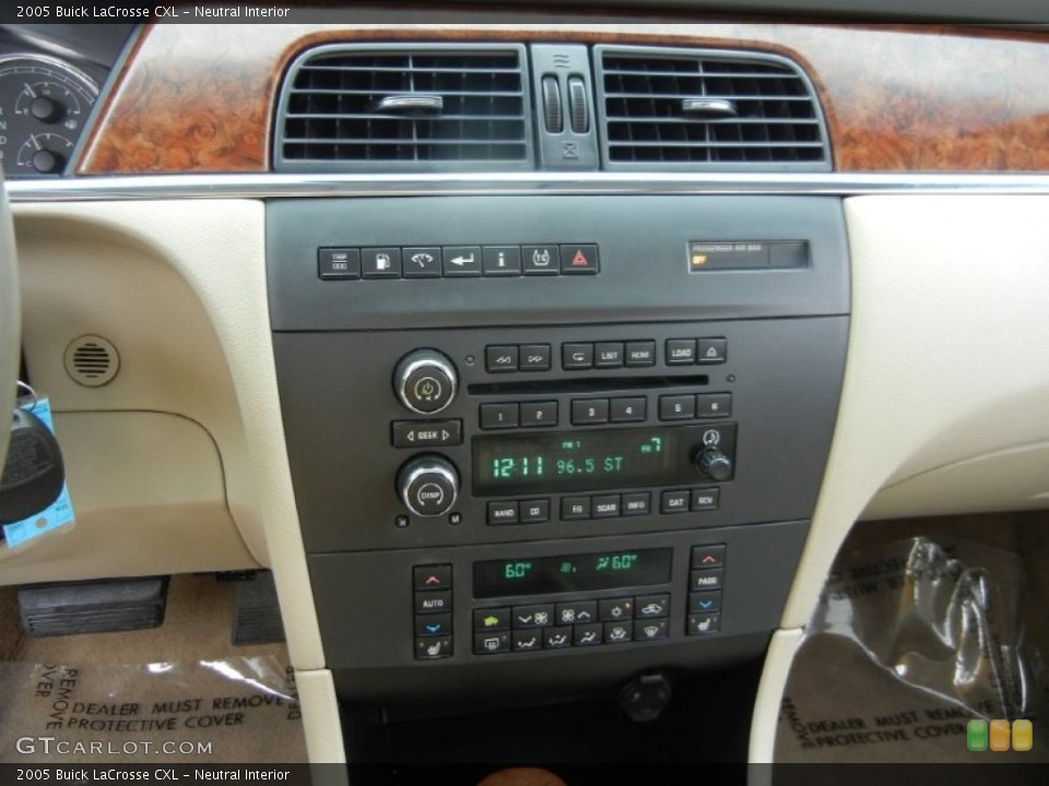 Neutral Interior Controls for the 2005 Buick LaCrosse CXL #71720047