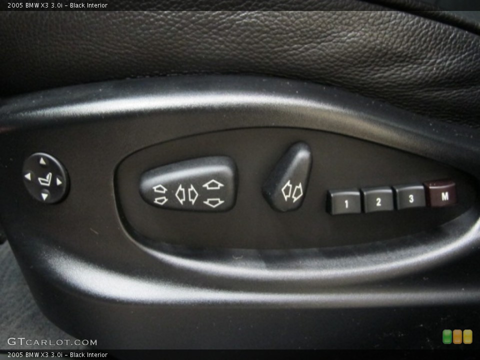 Black Interior Controls for the 2005 BMW X3 3.0i #71731188