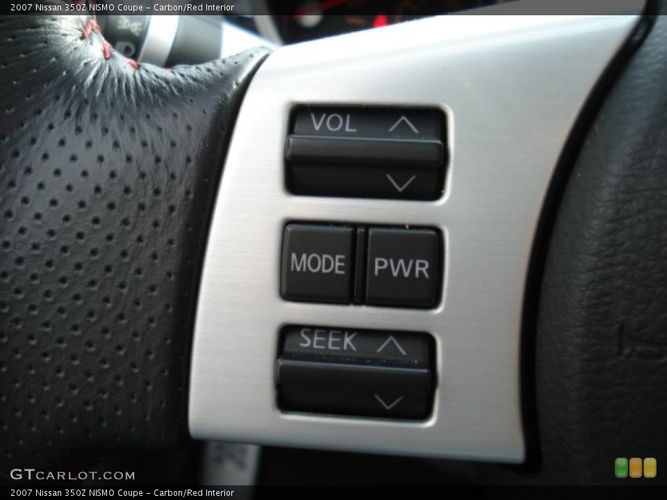 Carbon/Red Interior Controls for the 2007 Nissan 350Z NISMO Coupe #71733788