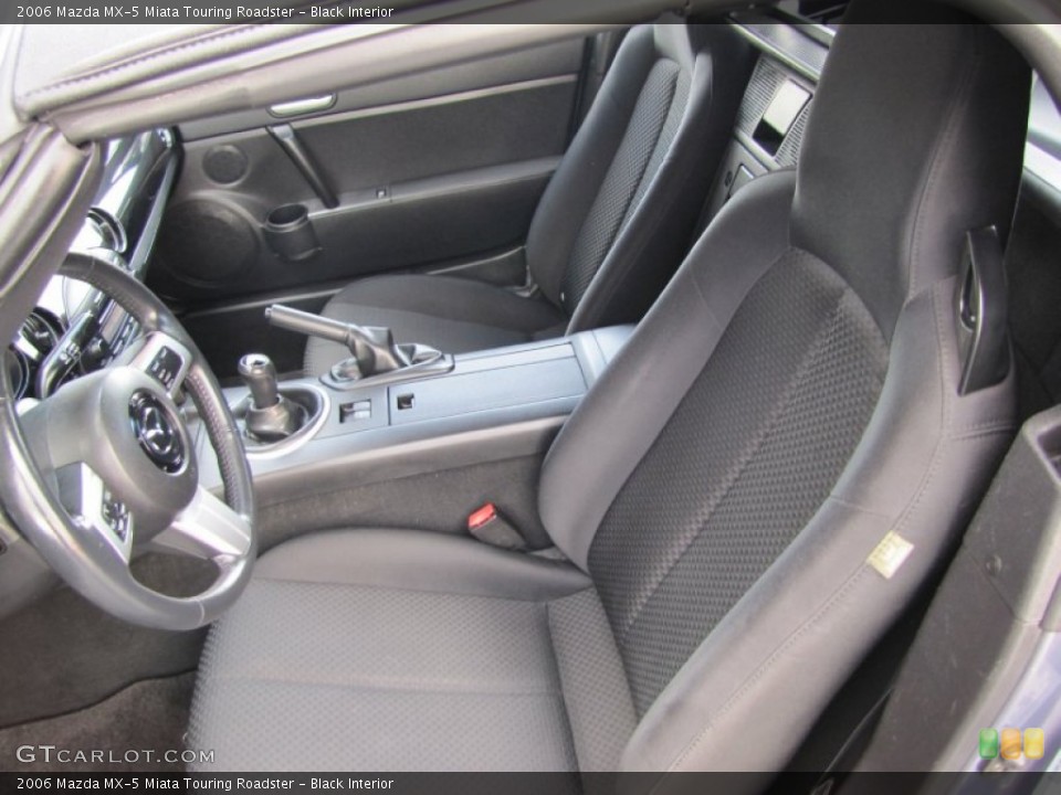 Black Interior Photo for the 2006 Mazda MX-5 Miata Touring Roadster #71738804